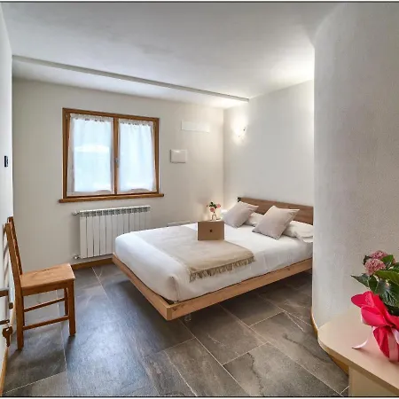 B&B Foresteria Lombarda San Rocco 콜리코
