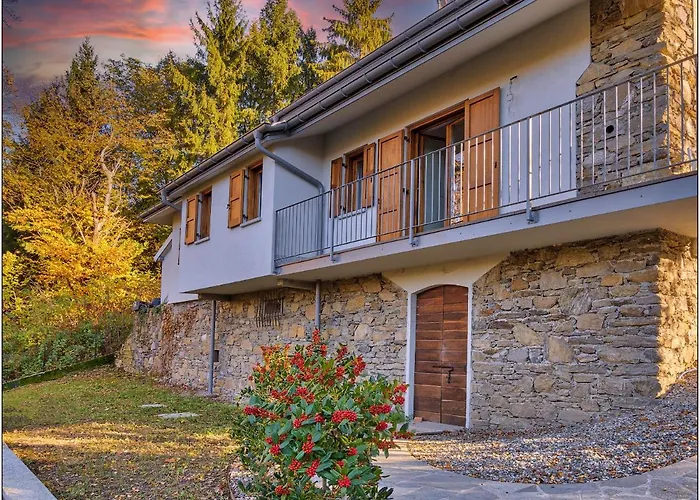 فندق مبيت وإفطار Foresteria Lombarda San Rocco 4*