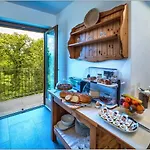 Foresteria Lombarda San Rocco Bed & Breakfast